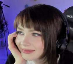941x826