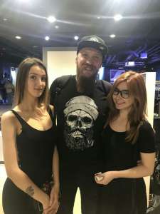 810x1080
