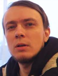 592x769