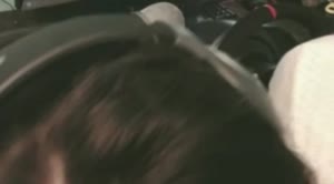 490x272
