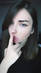 640x1136