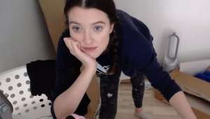 789x448