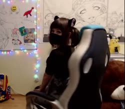 640x560
