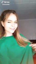 576x1024