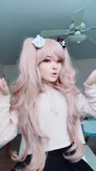 576x1024