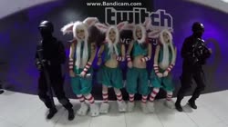 640x360