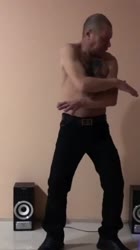 576x1024
