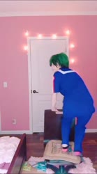 602x1080
