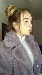 576x1024