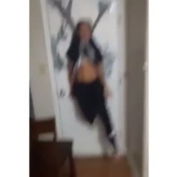 460x458