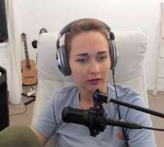 239x215