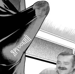 697x693
