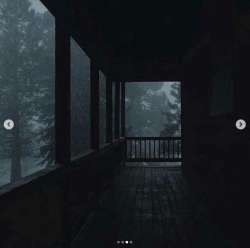 597x594