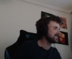 440x360
