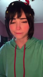 608x1080