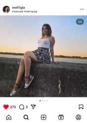 718x1016