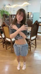 576x1024