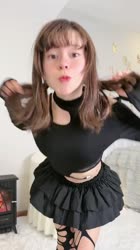 576x1024