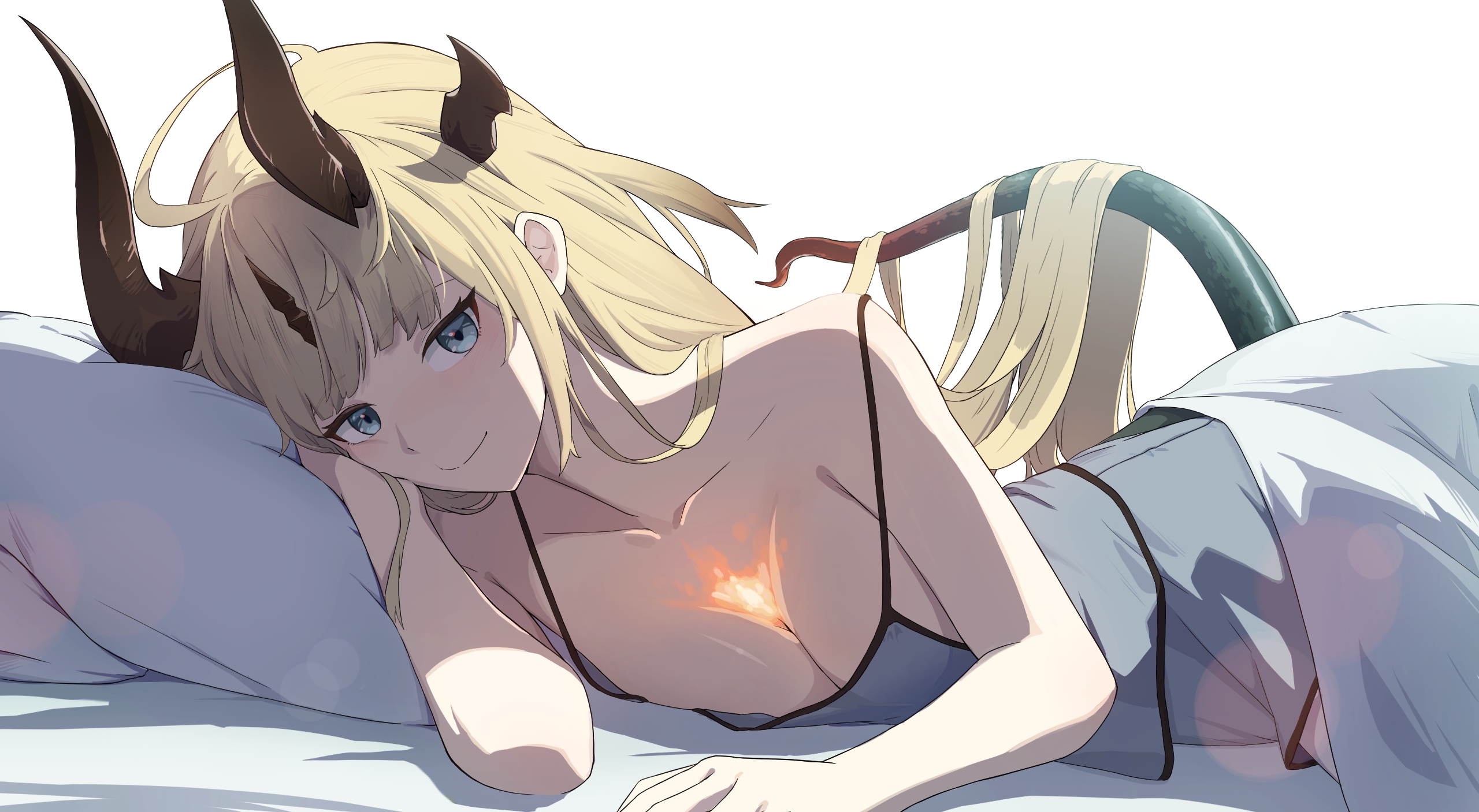 2560x1406