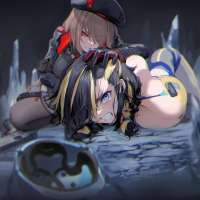 889x889