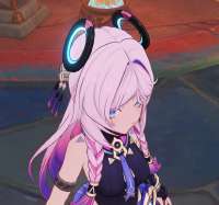 762x713
