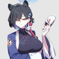897x904