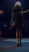 608x1080