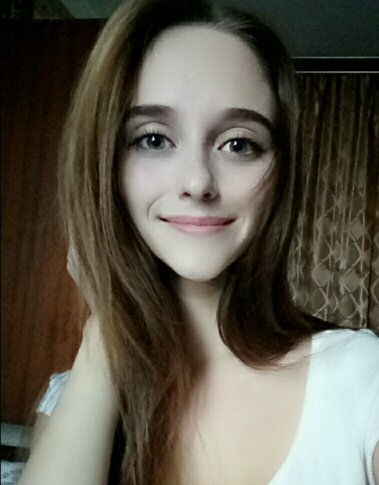 379x485