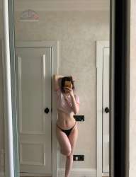 988x1280