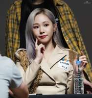 1928x2048