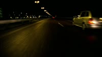 704x400