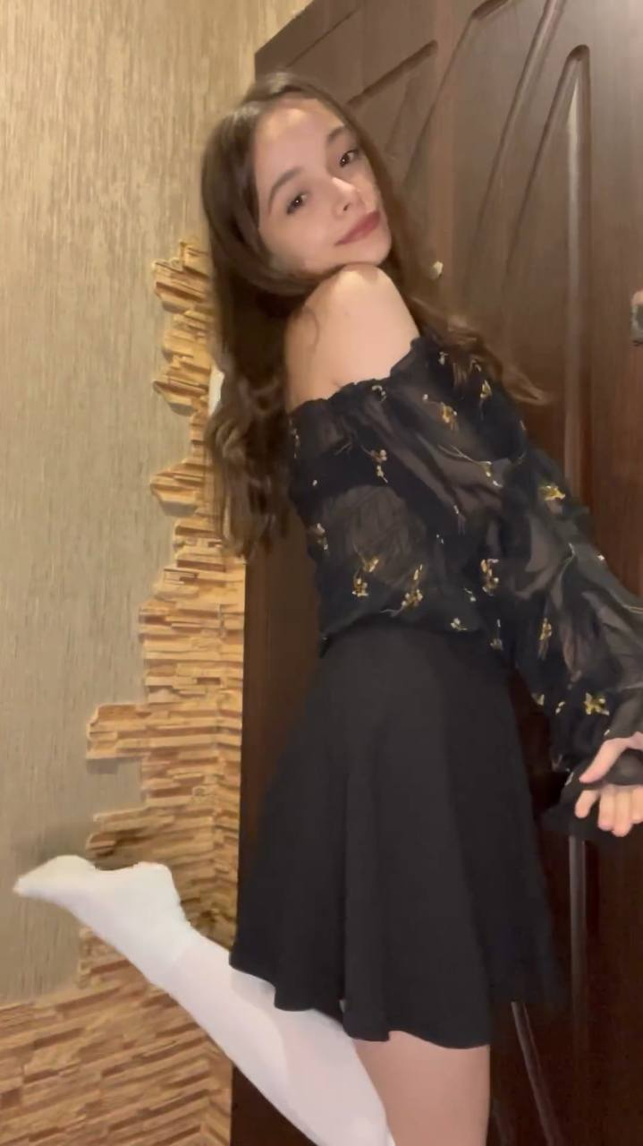 719x1280
