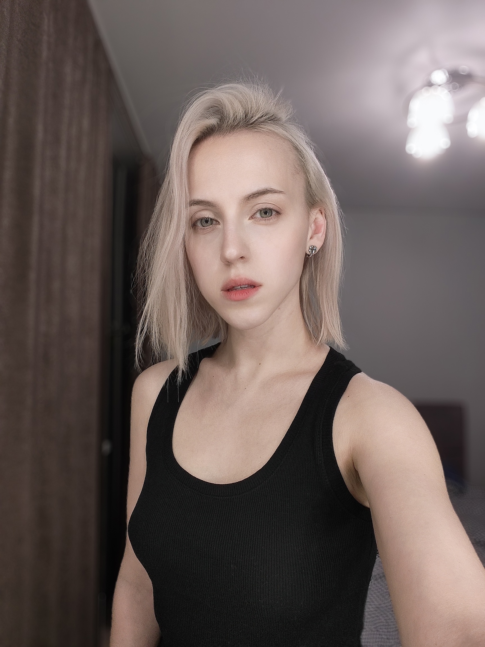1620x2160