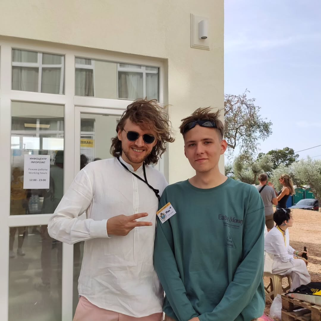 1080x1080