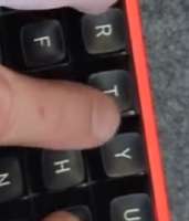 282x328