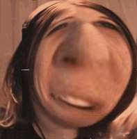 289x293