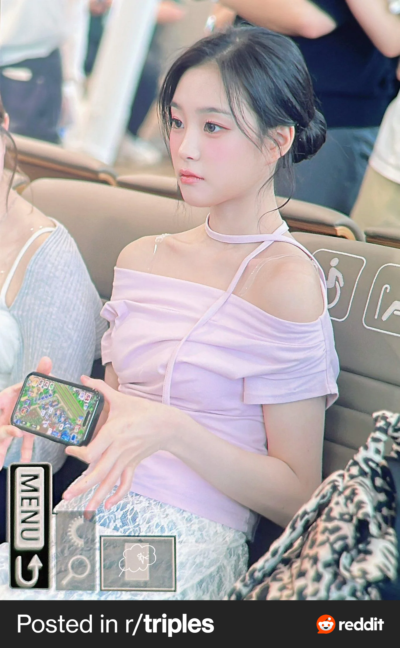 1366x2211