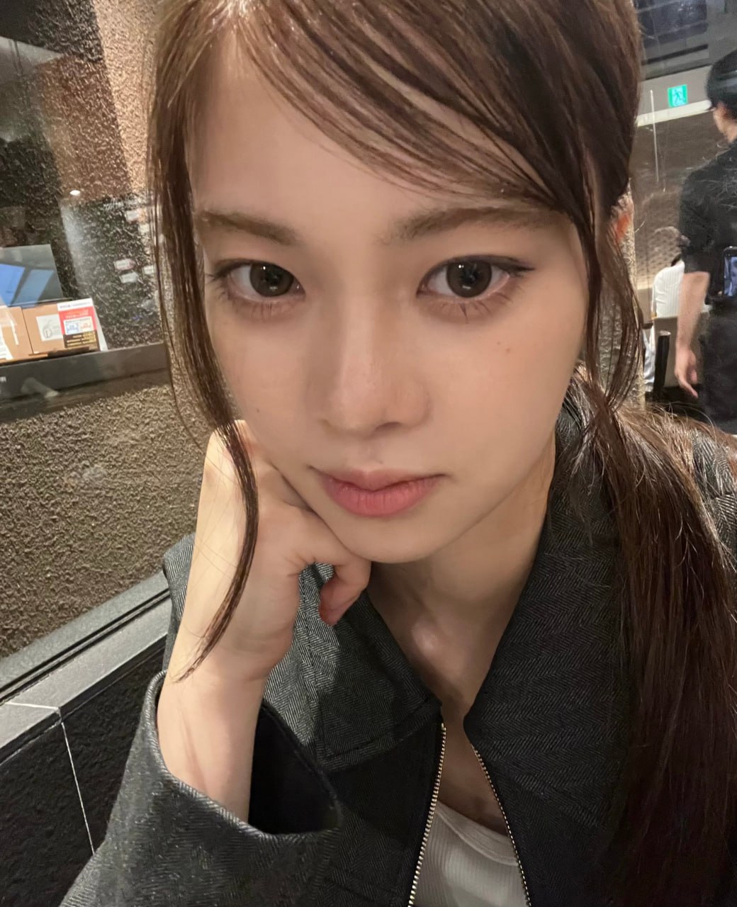 1040x1280