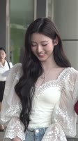 576x1024