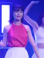 720x934
