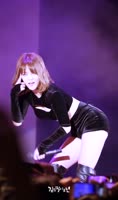 608x1030
