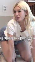 876x1556