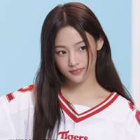 736x736
