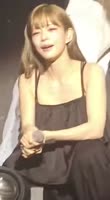 388x700