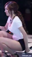 608x1080