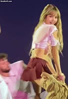 802x1158