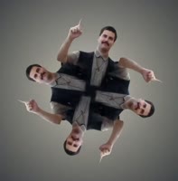 344x348