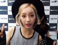 940x720