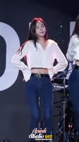 608x1080