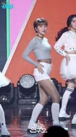 606x1080